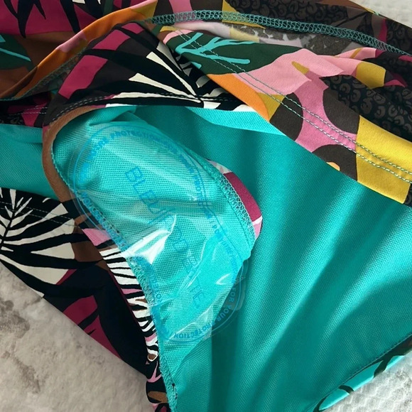 Bleu Rod Beattie Run Wild Contour Bikini Top and Bikini Bottom - Picture 11 of 16